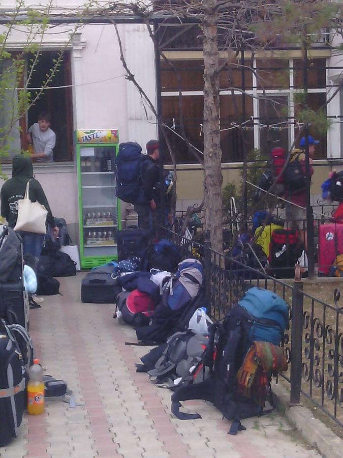 Shymhostle Hostel ชุมเกนท์ ภายนอก รูปภาพ